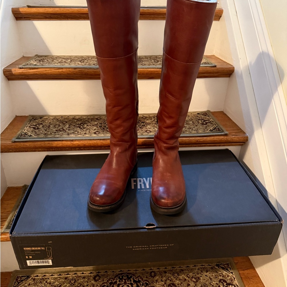 Frye Veronica Brown shearling Leather Knee-High Boots size 8 EUC